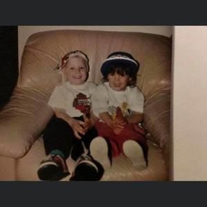 Meet your Posher, Simone